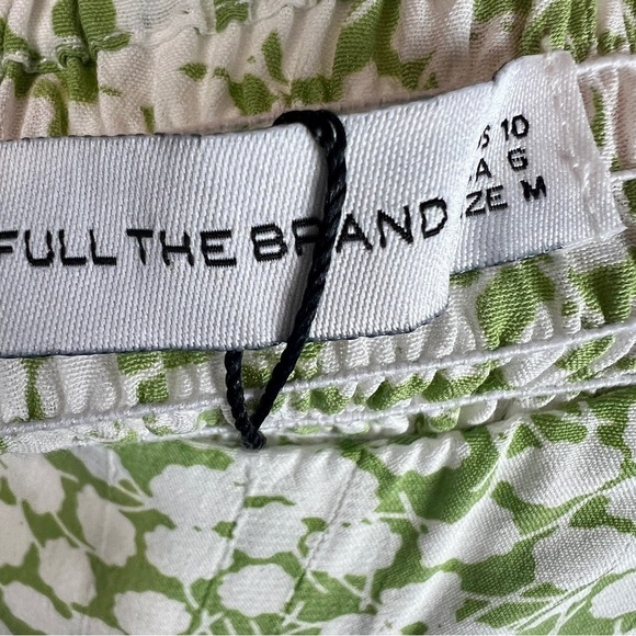 NEW Faithfull The Brand Lou Lou Mini Dress in Avocado Green Bella Floral size M - Picture 8 of 11